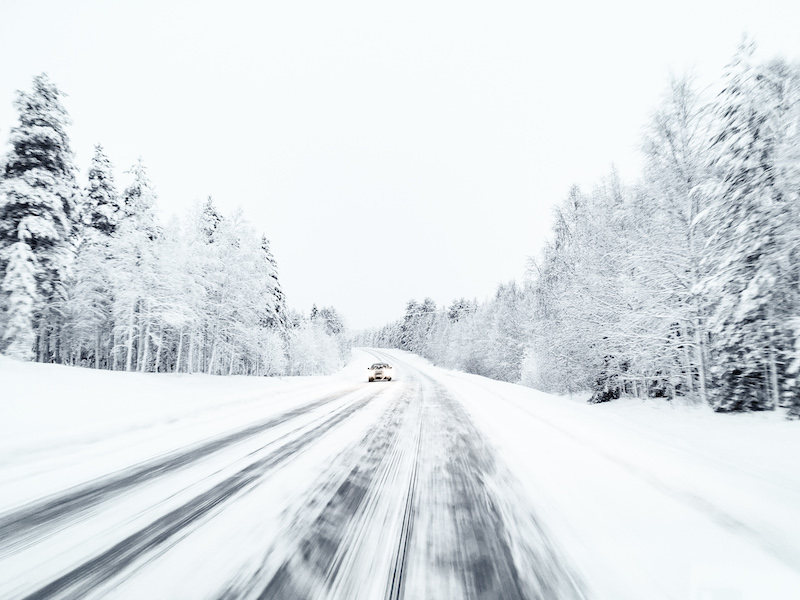 A drive through the snowy landscapes of Rovaniemi Lapland