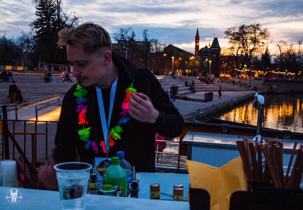 Wroclaw boat party