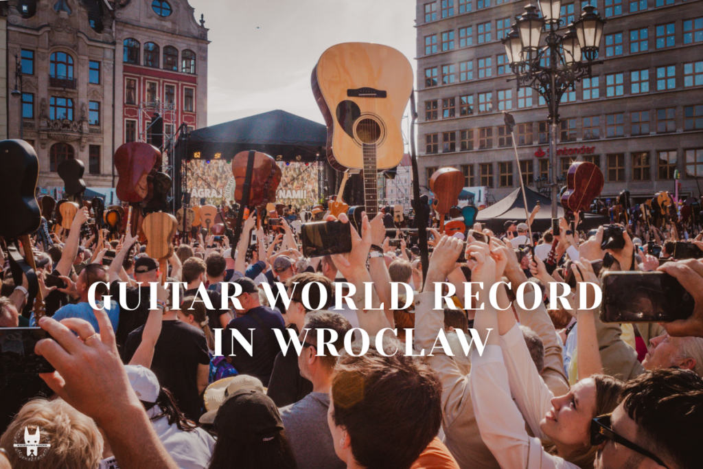 Guitar World Record 2025 festival on Wrocław Market Square