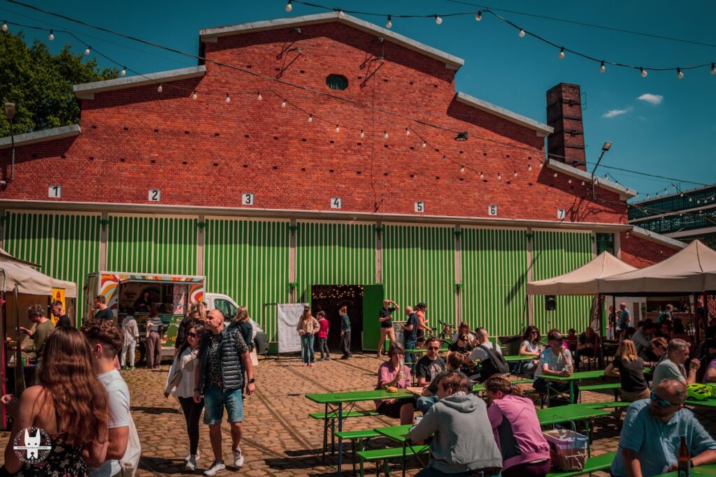 Food festival outside Czasoprzestrzeń in Wrocław