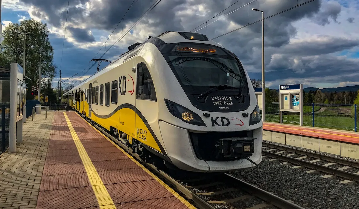 private-hiking-trip-janowice-wielkie4