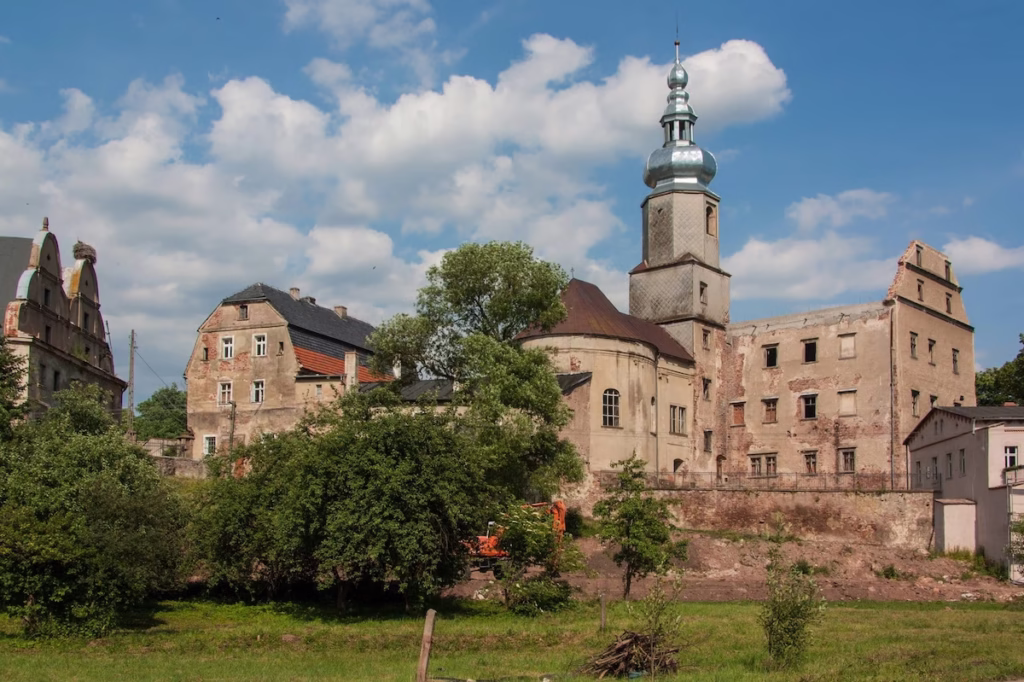 Picture of Sarny Castle near Wroclaw